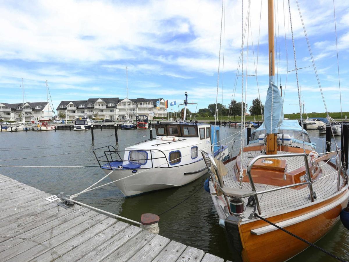 Hochwertige Ferienwohnung Direkt Am Hafen Mit Balkon Karlshagen Exterior photo